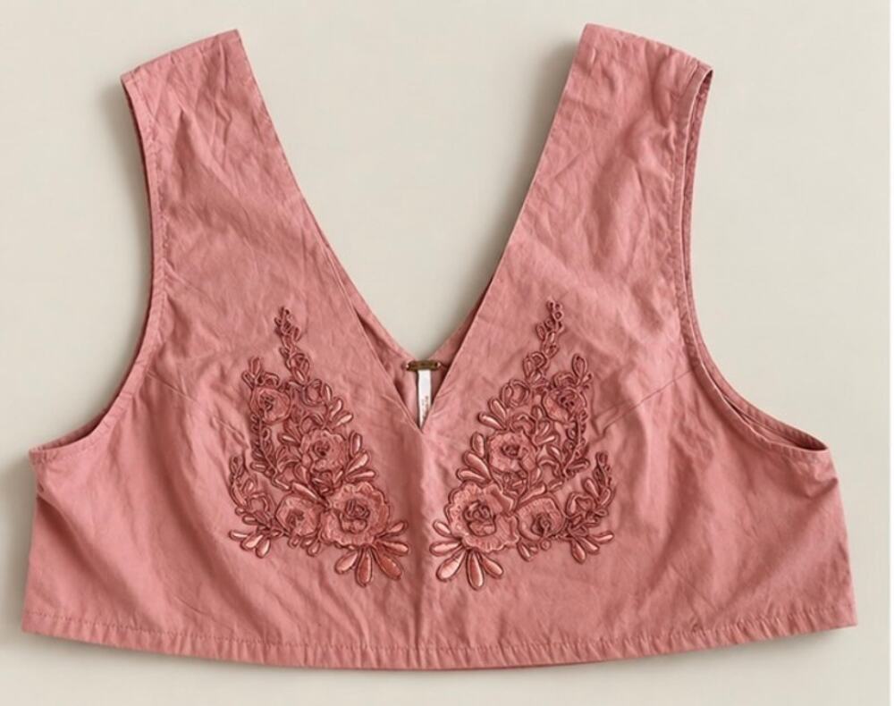 Free People Pink Embroidered Crop Top V Neck Boho Floral Cotton Tank Sz M